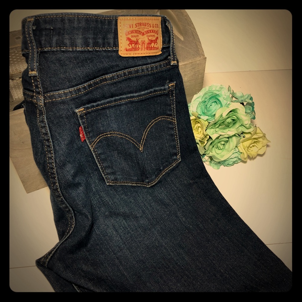 🌸♥️Levi’s Jeans👖